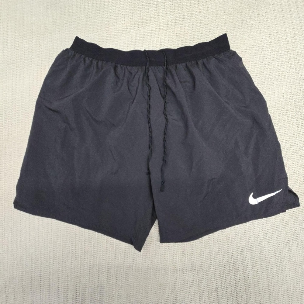 Nike Dri-FIT Stride Running Shorts Mens XL Black 7 In Athletic AT4014-010